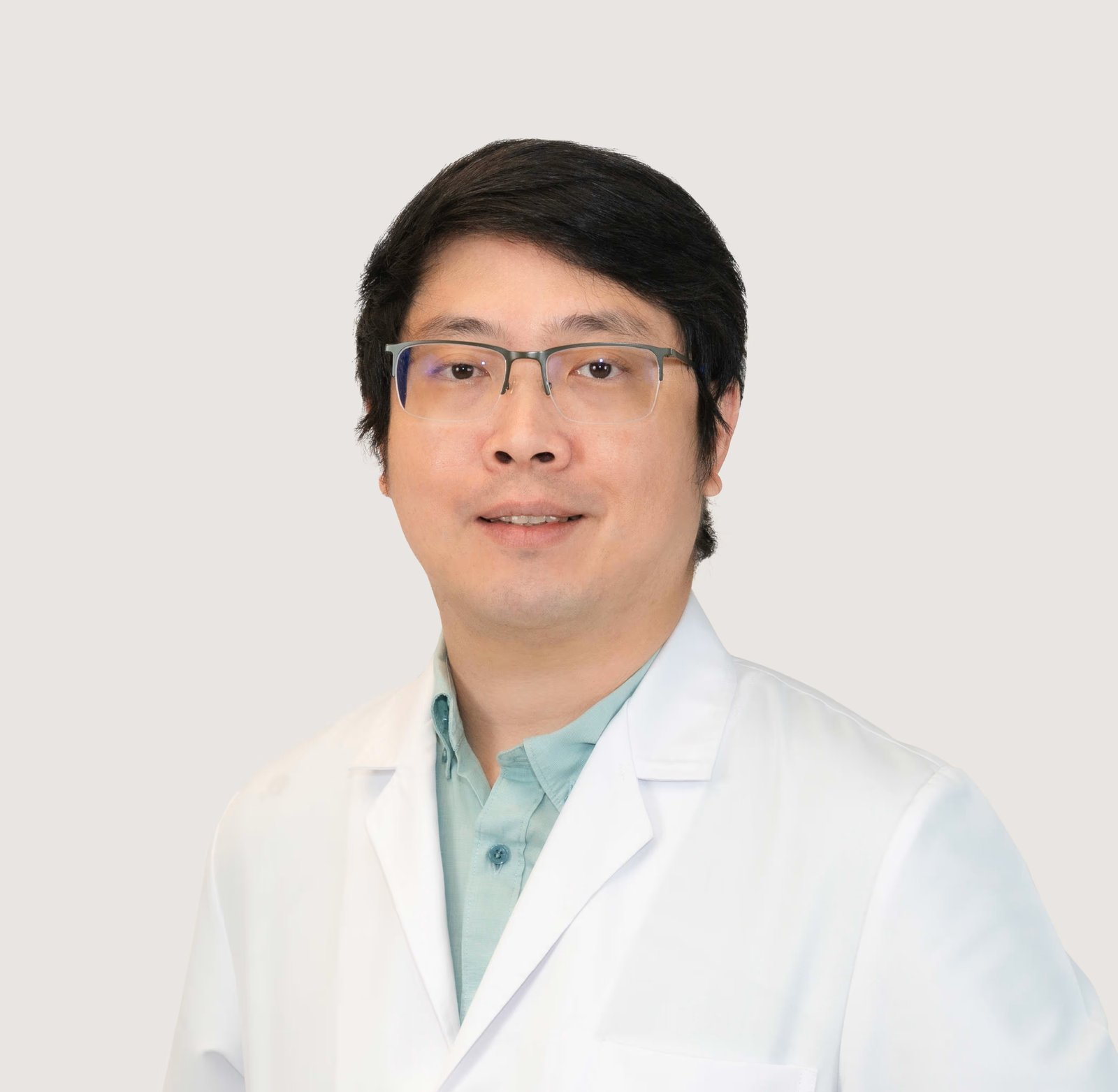 Dr. Kitjapat Tiracharnvut