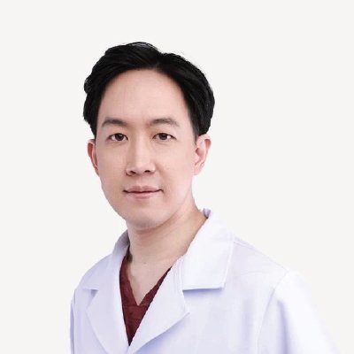 Dr. Dr. Ronnasak Mongkolrangsarit